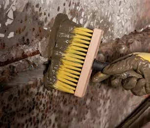 Нанесение растворной смеси «Пенетрон»